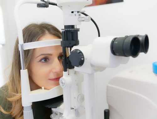 What Causes Cataracts And How They Can Be Treated